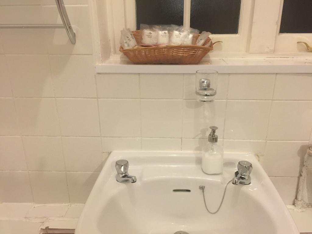 London Nice Rooms 3 Екстер'єр фото